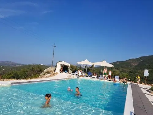 אולביה Casagliana Suite Resort